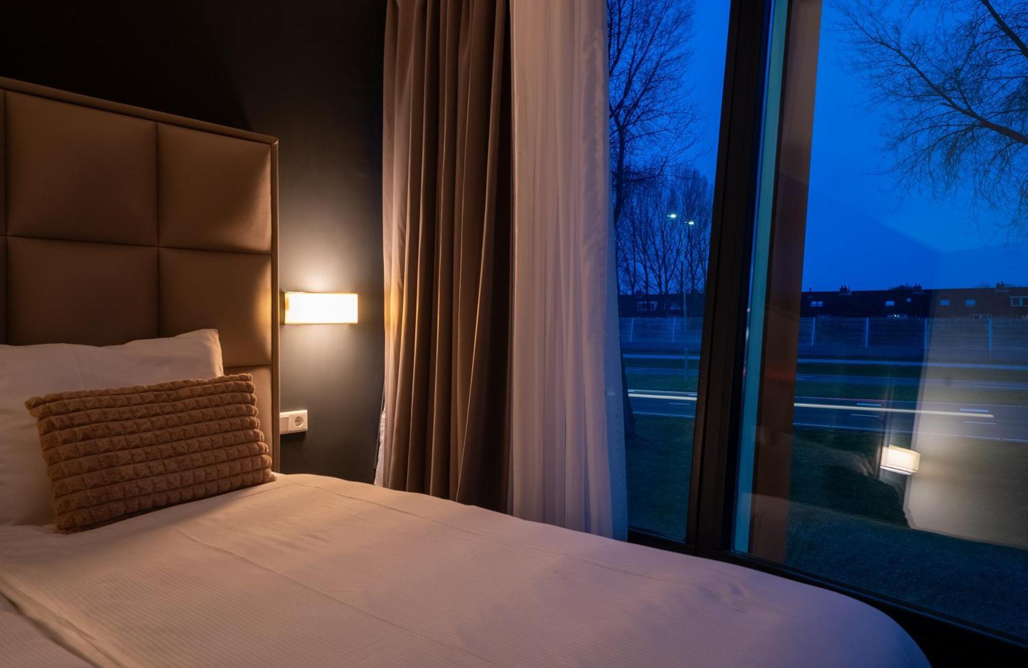 Ma Airport Hotel